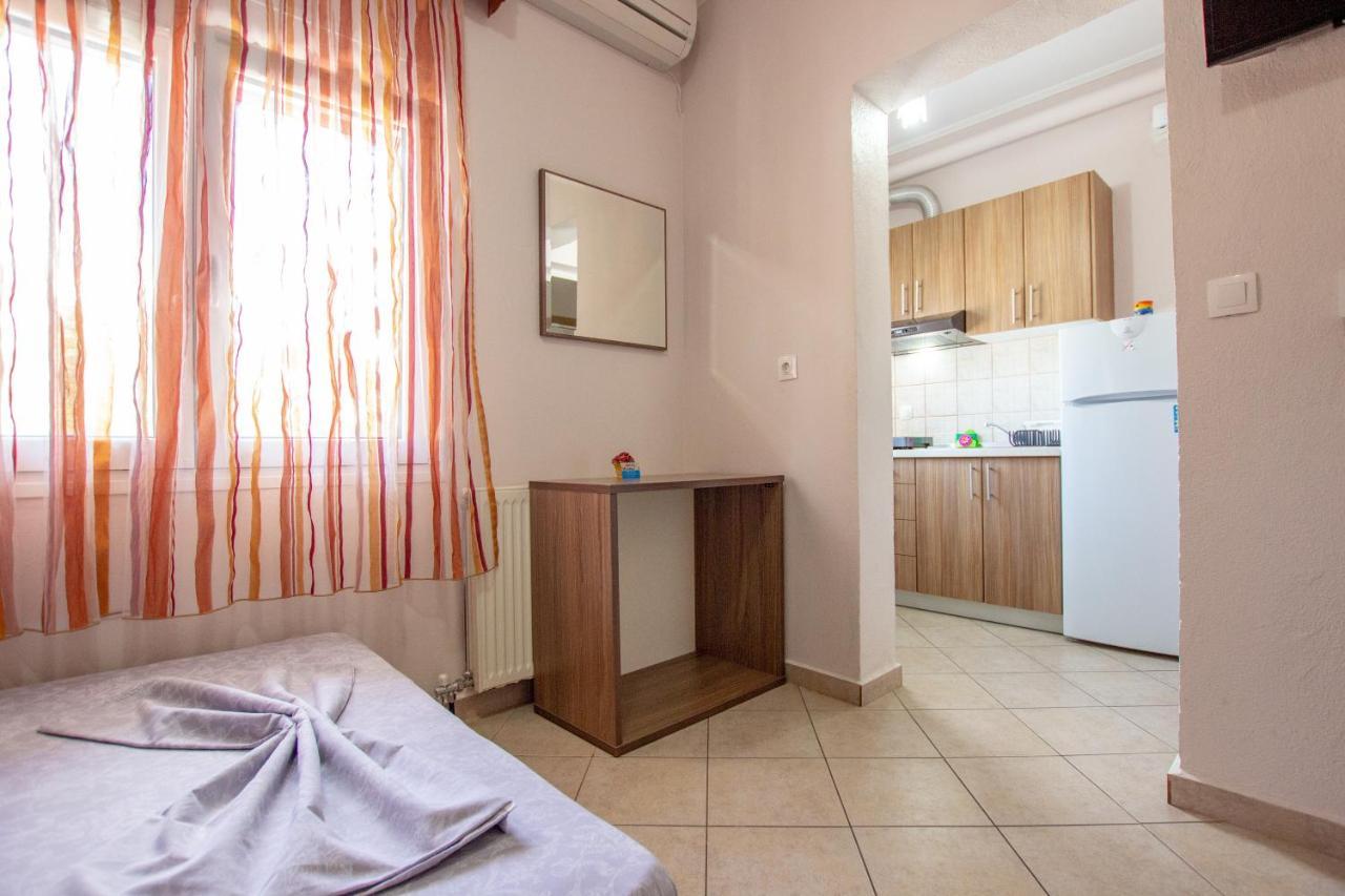 Vordos Rooms Nea Vrasna Exterior foto